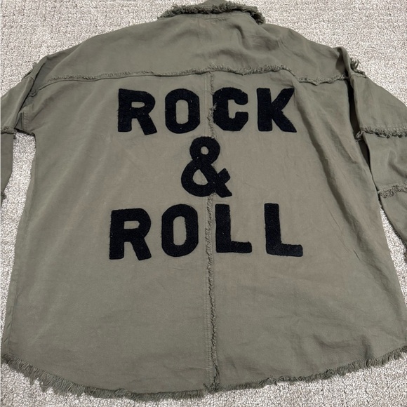 Elan Rock & Roll Shacket  woman’s medium - Picture 7 of 11
